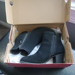 Black Sketchers Booties